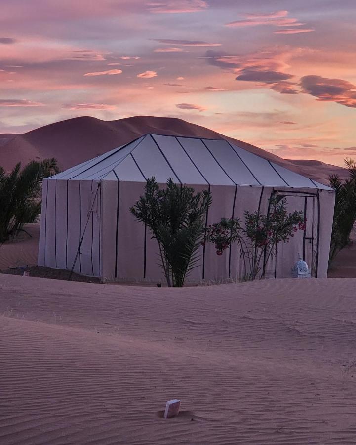 Sahara Merzouga Luxury Camp Екстериор снимка