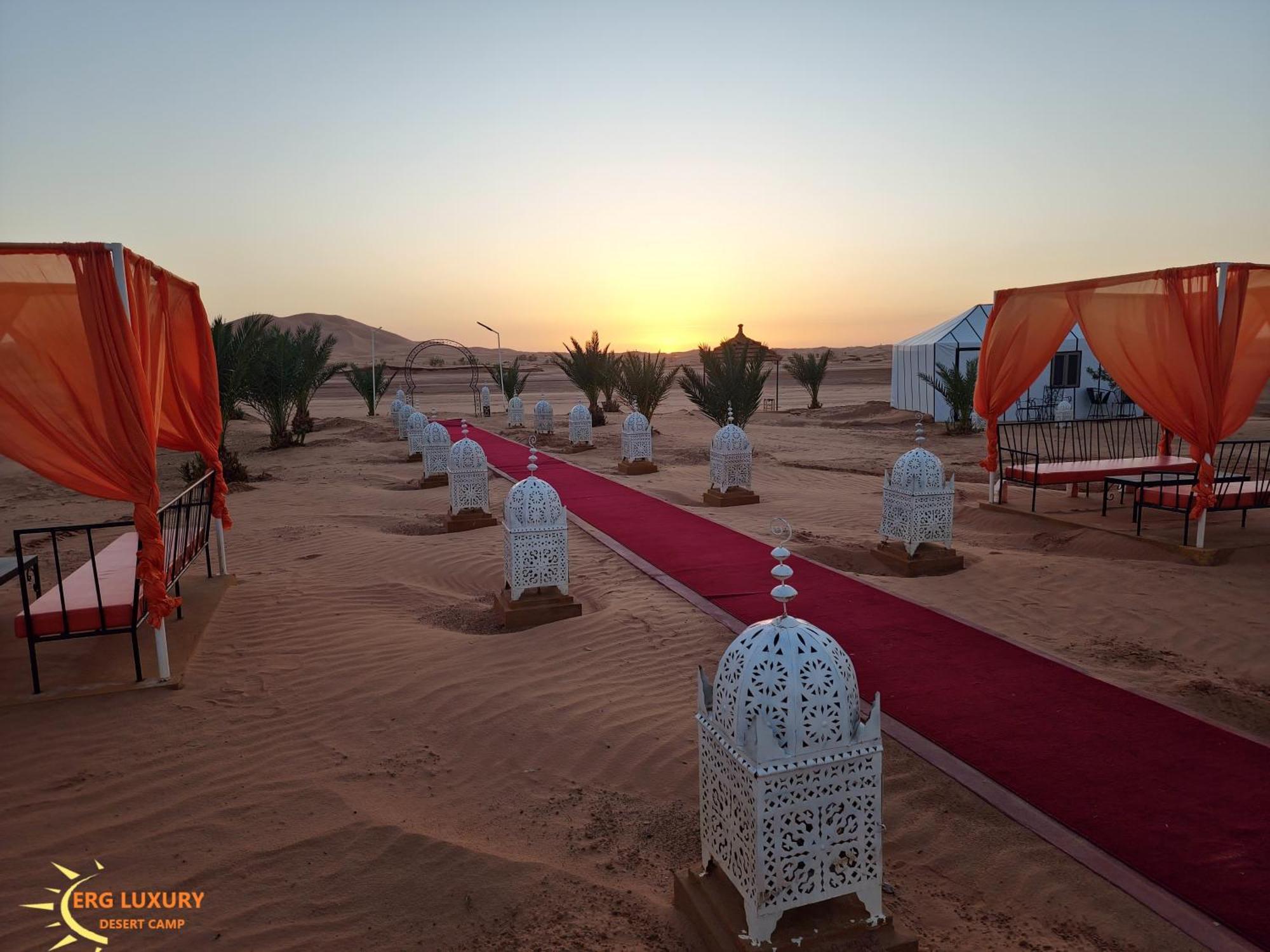 Dounia Luxury Camp Hotel Мерцуга Екстериор снимка