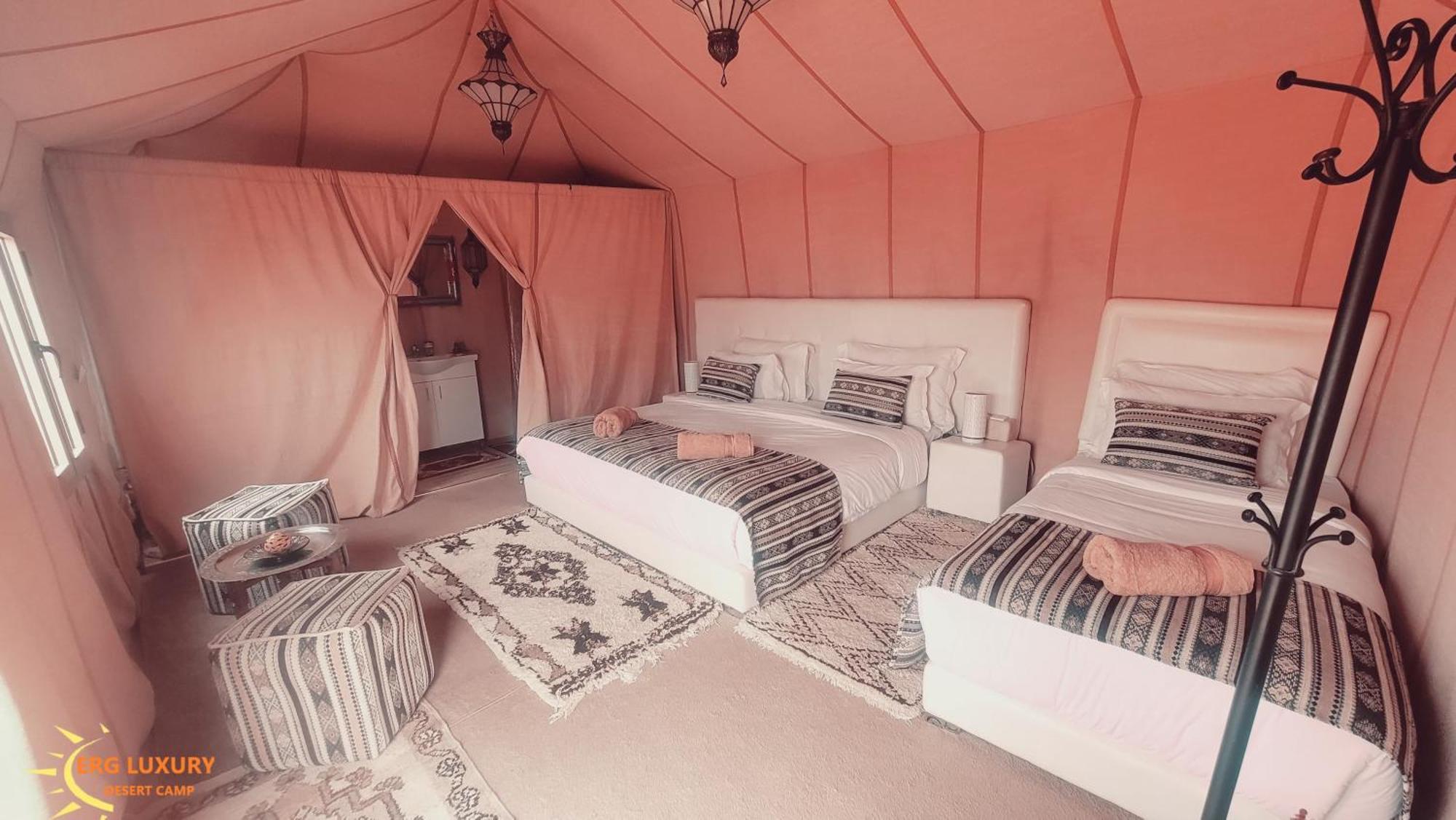 Dounia Luxury Camp Hotel Мерцуга Екстериор снимка